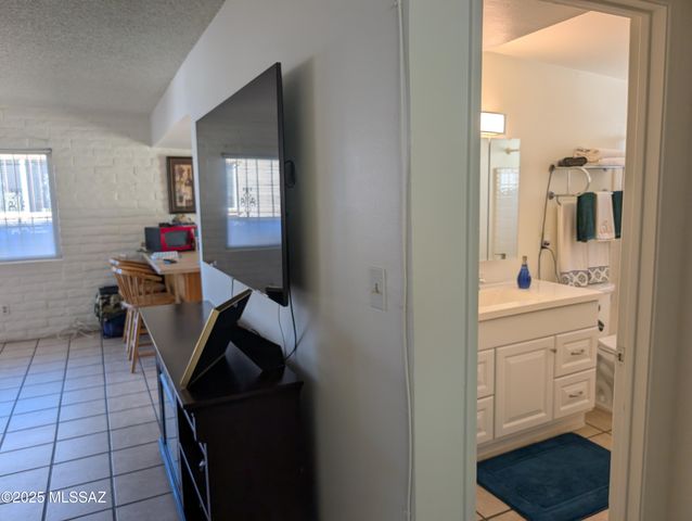 4018 E Fairmount Street, Tucson, AZ 85712