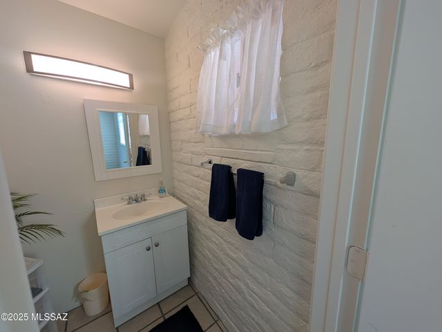 4018 E Fairmount Street, Tucson, AZ 85712