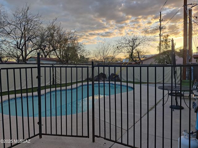 4018 E Fairmount Street, Tucson, AZ 85712