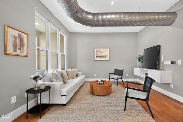 300 Finsbury Street Apt 210, Durham, NC 27703