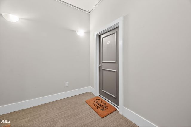300 Finsbury Street Apt 210, Durham, NC 27703