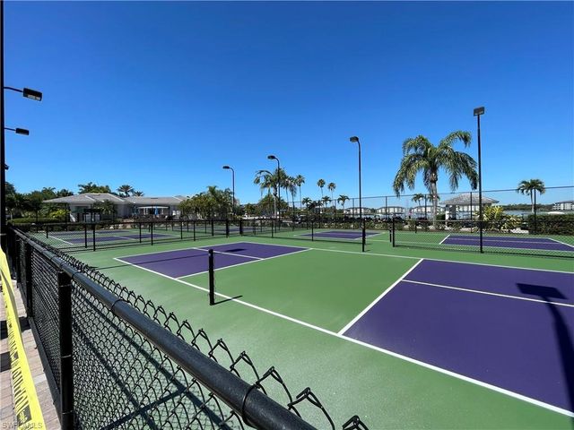 10285 Bismark Palm WAY # 1043, Fort Myers, FL 33966