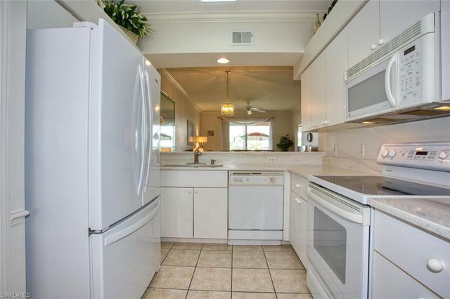 10285 Bismark Palm WAY # 1043, Fort Myers, FL 33966