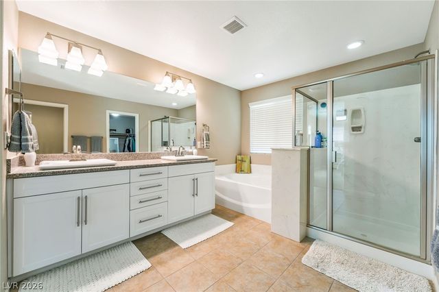 6465 Twin Harbors Court, Las Vegas, NV 89141