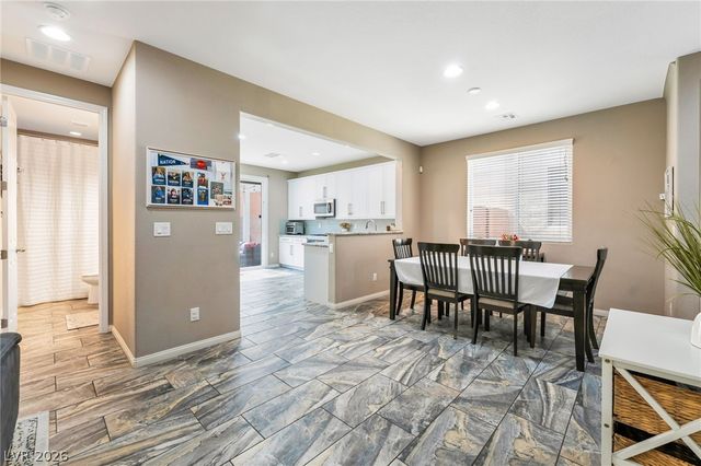 6465 Twin Harbors Court, Las Vegas, NV 89141