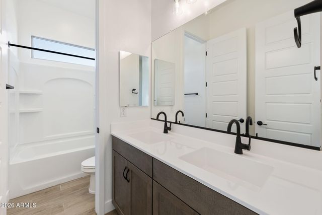 10139 S 51ST Lane, Laveen, AZ 85339