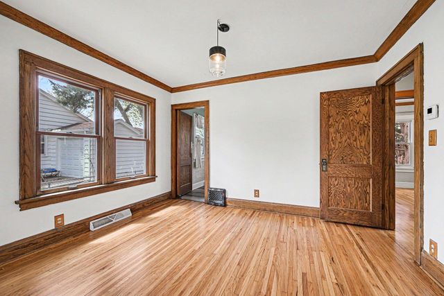 3239 Washburn Avenue N, Minneapolis, MN 55412