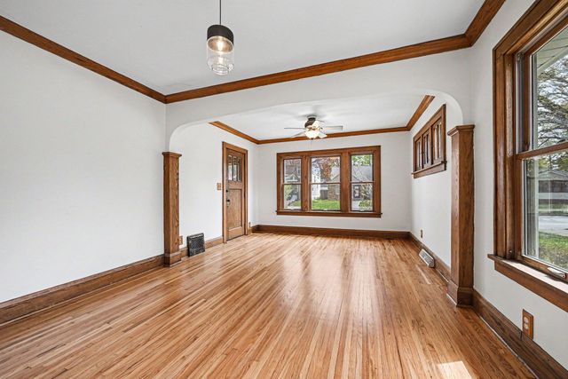 3239 Washburn Avenue N, Minneapolis, MN 55412