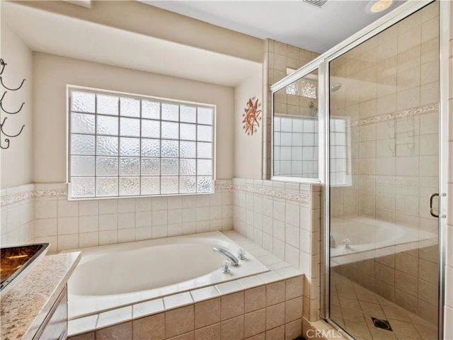 13991 Jicarilla Road, Apple Valley, CA 92307