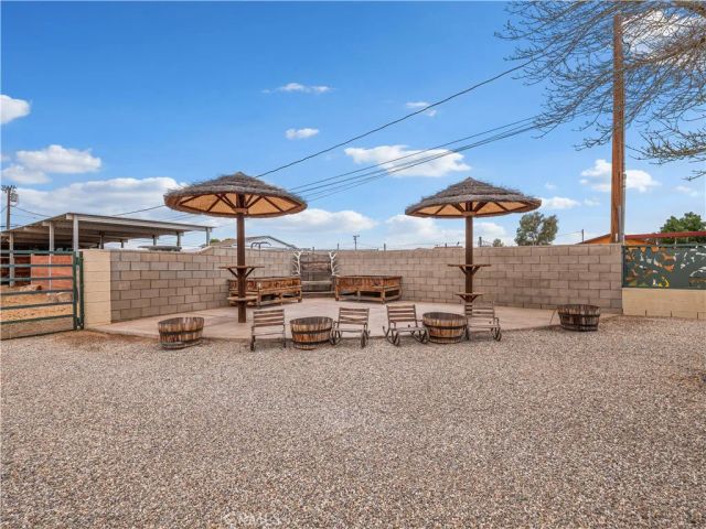 13991 Jicarilla Road, Apple Valley, CA 92307