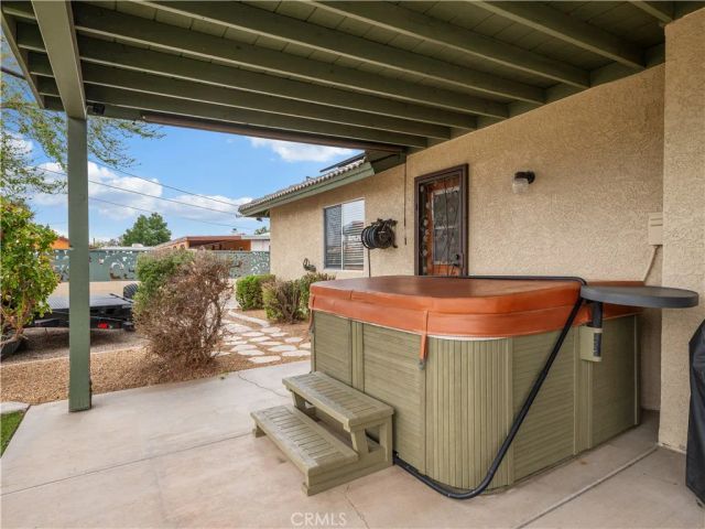 13991 Jicarilla Road, Apple Valley, CA 92307