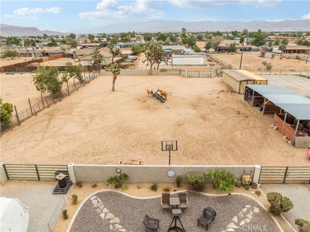 13991 Jicarilla Road, Apple Valley, CA 92307