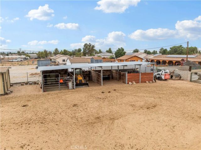 13991 Jicarilla Road, Apple Valley, CA 92307