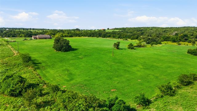 783 County Road 121, Gainesville, TX 76240