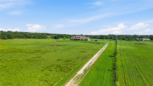 783 County Road 121, Gainesville, TX 76240