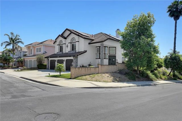 13941 Honey Ridge, Chino Hills, CA 91709