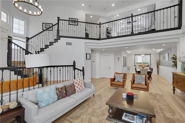13941 Honey Ridge, Chino Hills, CA 91709