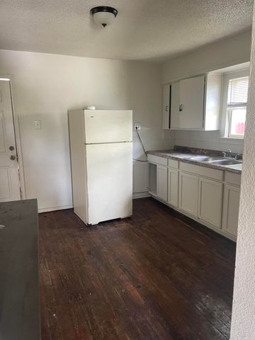 207 W 25th Street, San Angelo, TX 76903