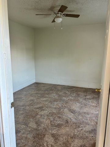 207 W 25th Street, San Angelo, TX 76903