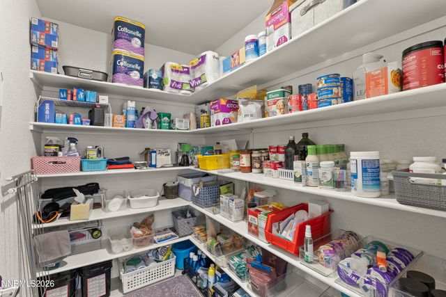 594 Pine Creek Circle, Dayton, NV 89403