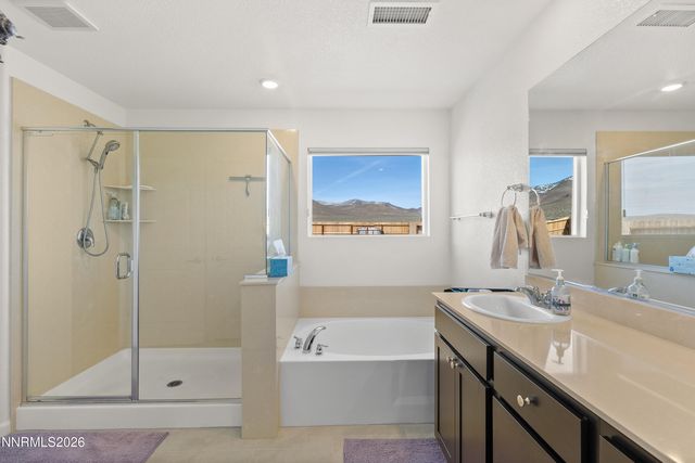 594 Pine Creek Circle, Dayton, NV 89403