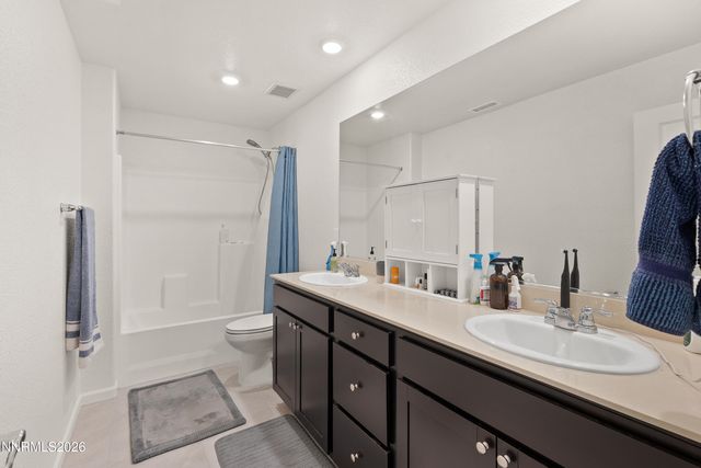 594 Pine Creek Circle, Dayton, NV 89403