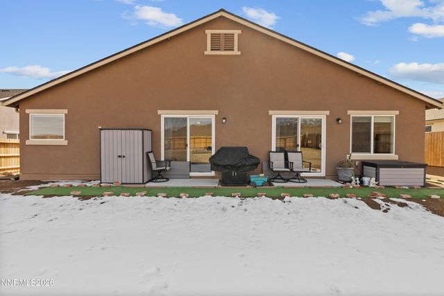 594 Pine Creek Circle, Dayton, NV 89403