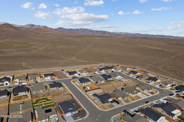 594 Pine Creek Circle, Dayton, NV 89403