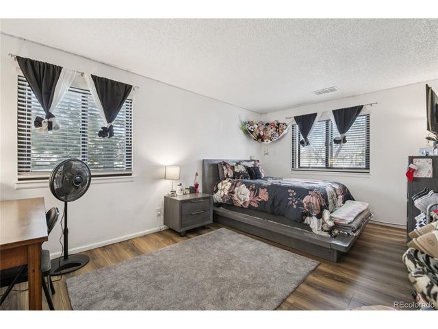 6388 Oak Ct 205, Arvada, CO 80004