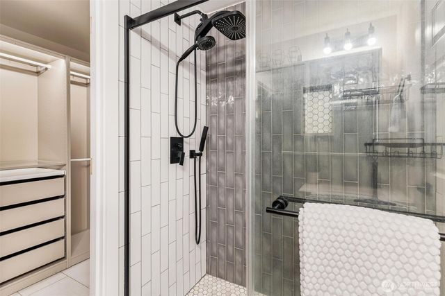 3339 SW 323rd Street, Federal Way, WA 98023