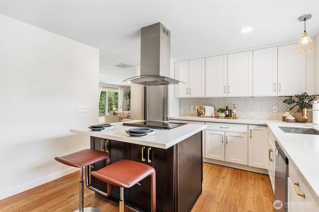3339 SW 323rd Street, Federal Way, WA 98023