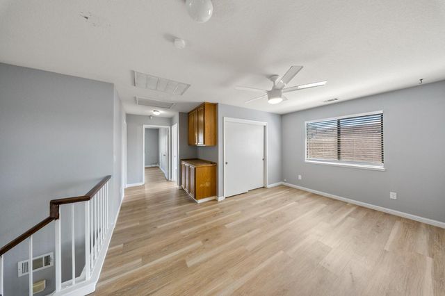 1071 Winters Dr, Manteca, CA 95337