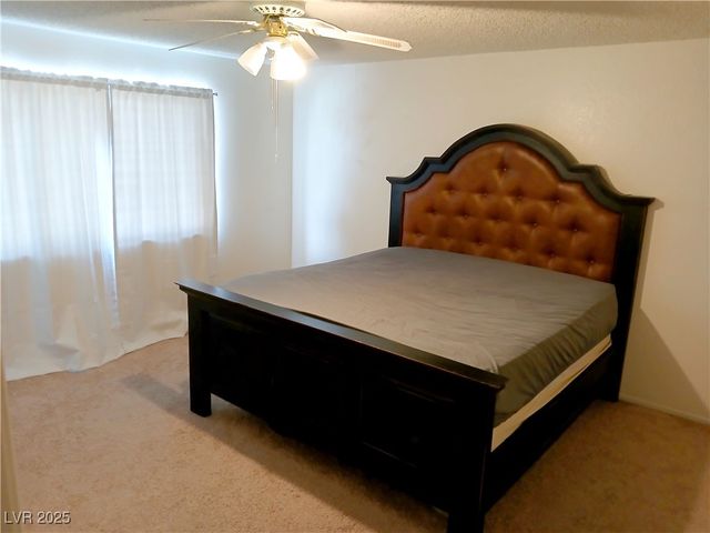 2471 Old Forge Lane 105, Las Vegas, NV 89121