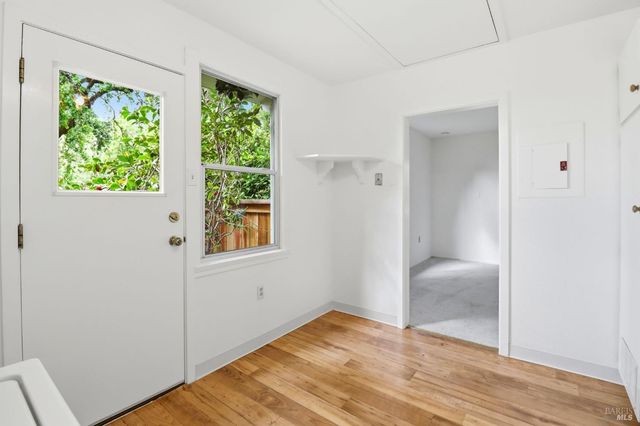 88 Martin Dr, Novato, CA 94949