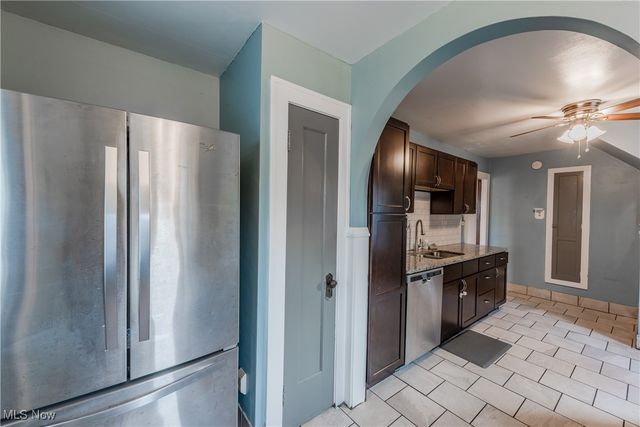 17114 Laverne Avenue, Cleveland, OH 44135