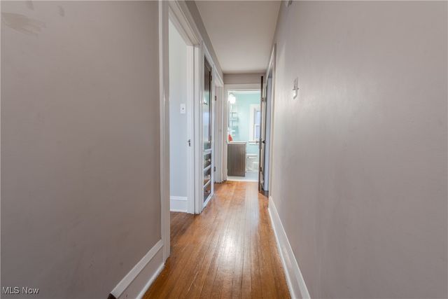 17114 Laverne Avenue, Cleveland, OH 44135