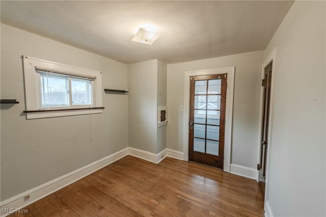 17114 Laverne Avenue, Cleveland, OH 44135