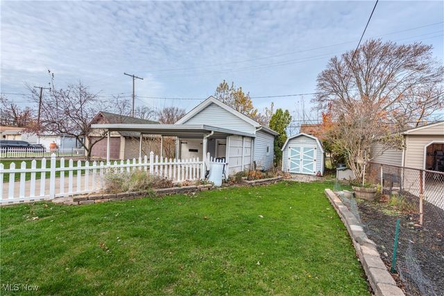 17114 Laverne Avenue, Cleveland, OH 44135