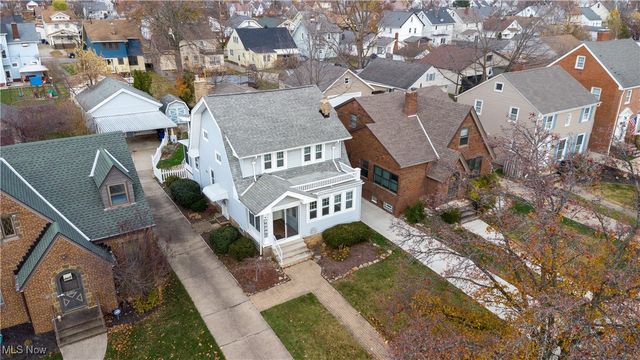 17114 Laverne Avenue, Cleveland, OH 44135