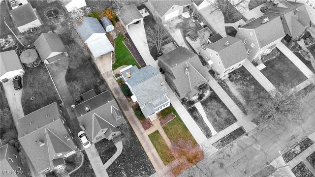 17114 Laverne Avenue, Cleveland, OH 44135