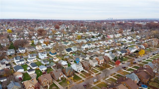 17114 Laverne Avenue, Cleveland, OH 44135