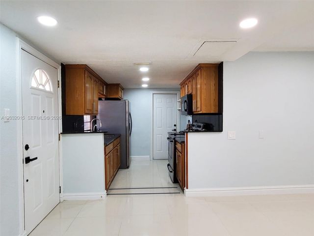 10341 NW 6th Avenue 0, Miami, FL 33150