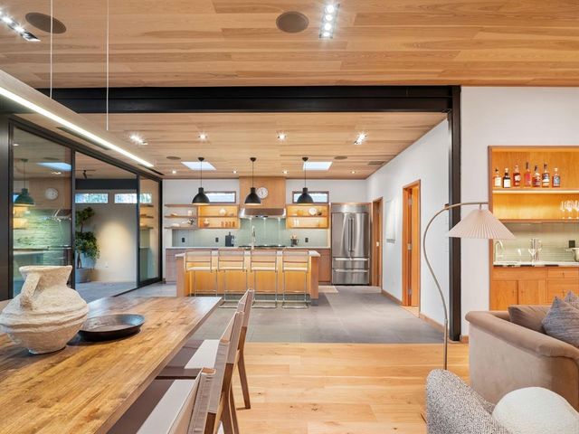 1730 Westminster Place, Oklahoma City, OK 73120