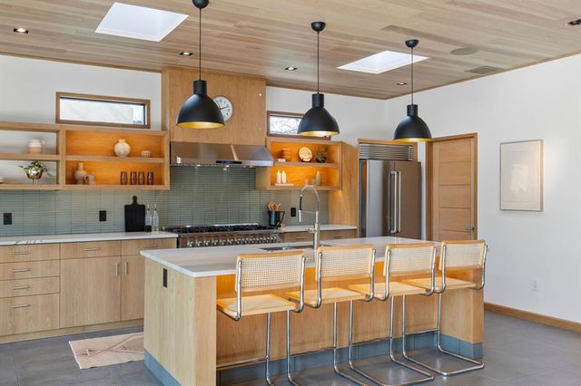 1730 Westminster Place, Oklahoma City, OK 73120