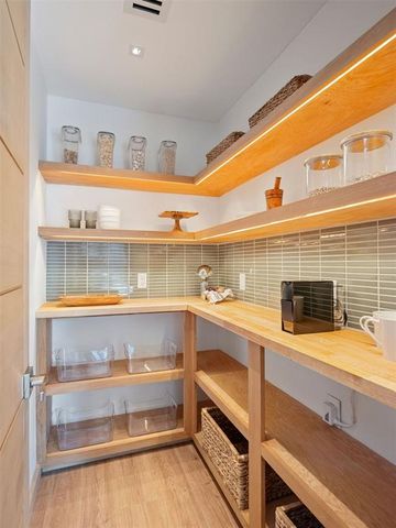 1730 Westminster Place, Oklahoma City, OK 73120