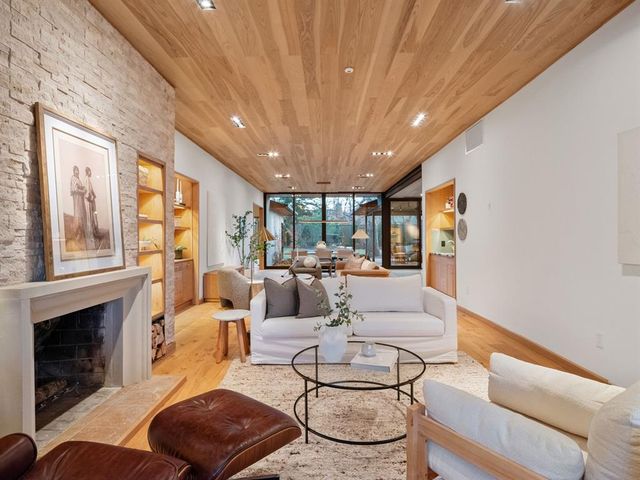 1730 Westminster Place, Oklahoma City, OK 73120