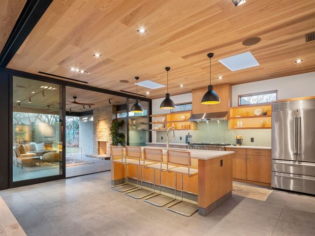 1730 Westminster Place, Oklahoma City, OK 73120