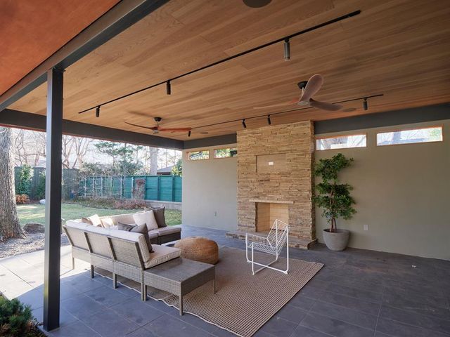 1730 Westminster Place, Oklahoma City, OK 73120