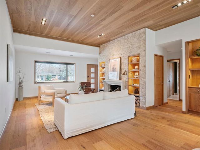 1730 Westminster Place, Oklahoma City, OK 73120