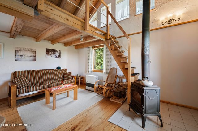 35112 Berry Street, Homer, AK 99603